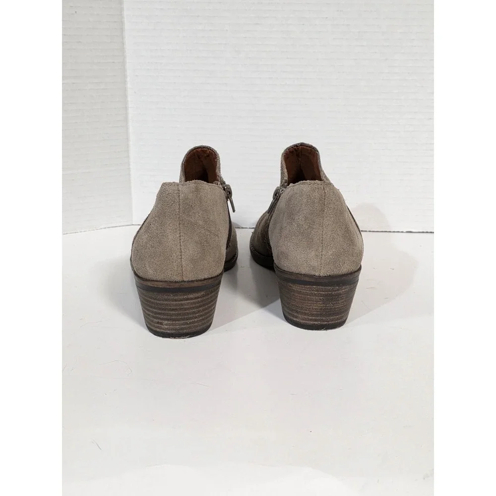 Lucky Brand Barough Ankle Boots Womens Sz 10 Brown Suede Beige Booties Side Zip
